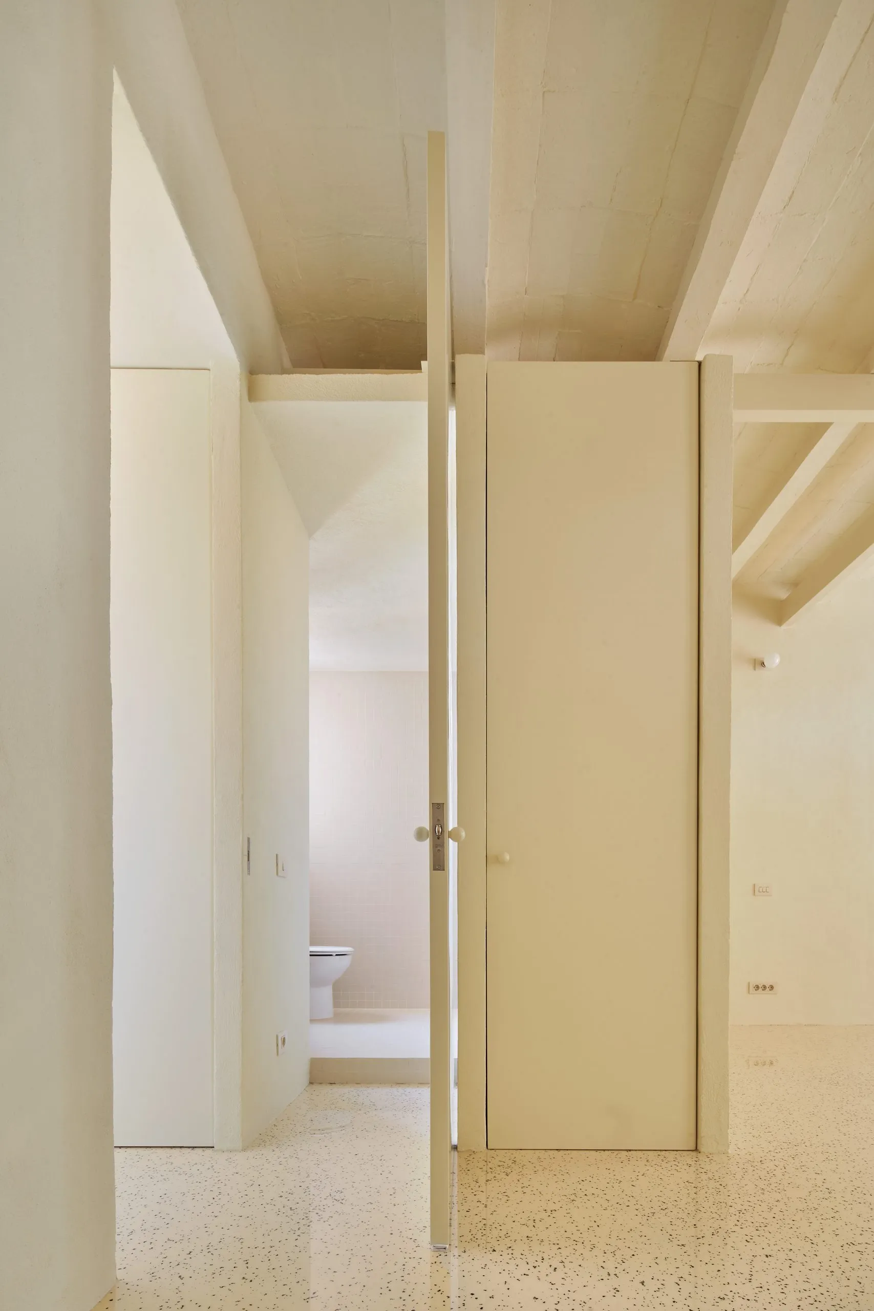 Xa Xa Xa estudi arquitectura. Reforma apartament Sants